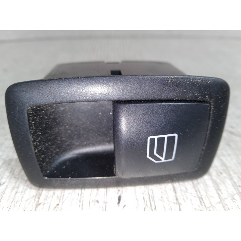 Recambio de mando elevalunas trasero izquierdo para mercedes-benz clase m (w164) ml 350 cdi 4-matic (164.122) referencia OEM IAM