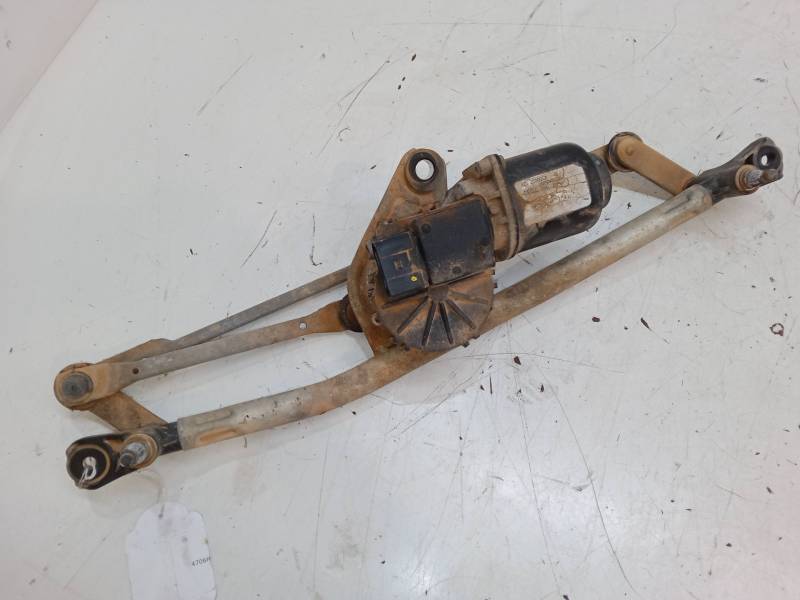 MOTOR LIMPIA DELANTERO 