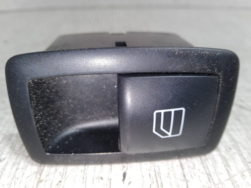 Recambio de mando elevalunas trasero izquierdo para mercedes-benz clase m (w164) ml 350 cdi 4-matic (164.122) referencia OEM IAM
