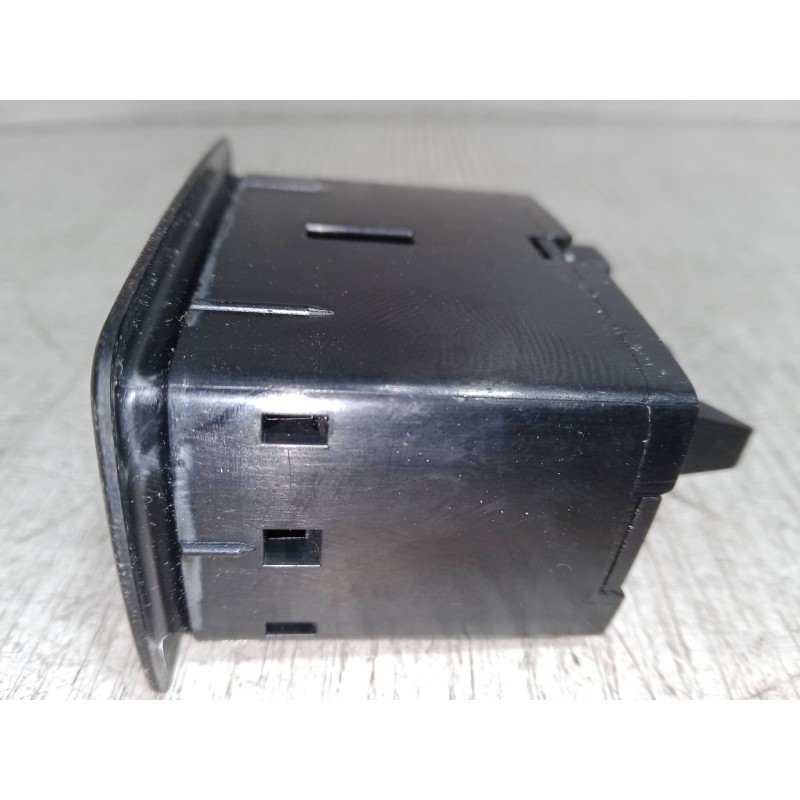 Recambio de mando elevalunas trasero izquierdo para mercedes-benz clase m (w164) ml 350 cdi 4-matic (164.122) referencia OEM IAM