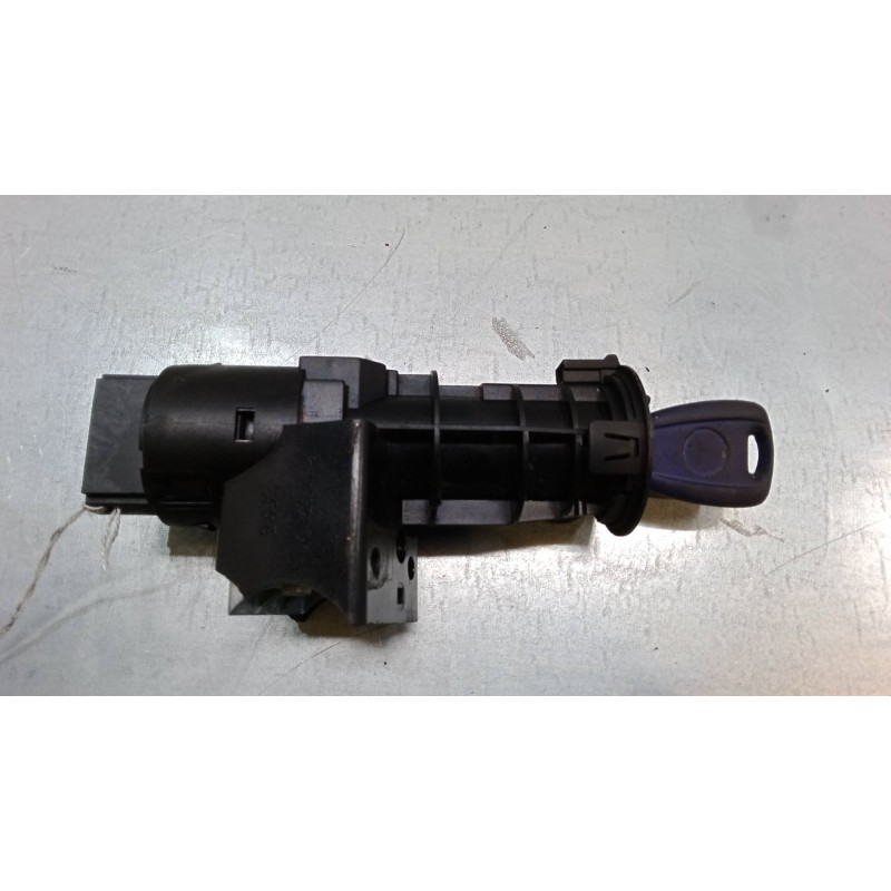 Recambio de clausor para fiat punto (188_) 1.2 60 (188.030, .050, .130, .150, .230, .250) referencia OEM IAM   