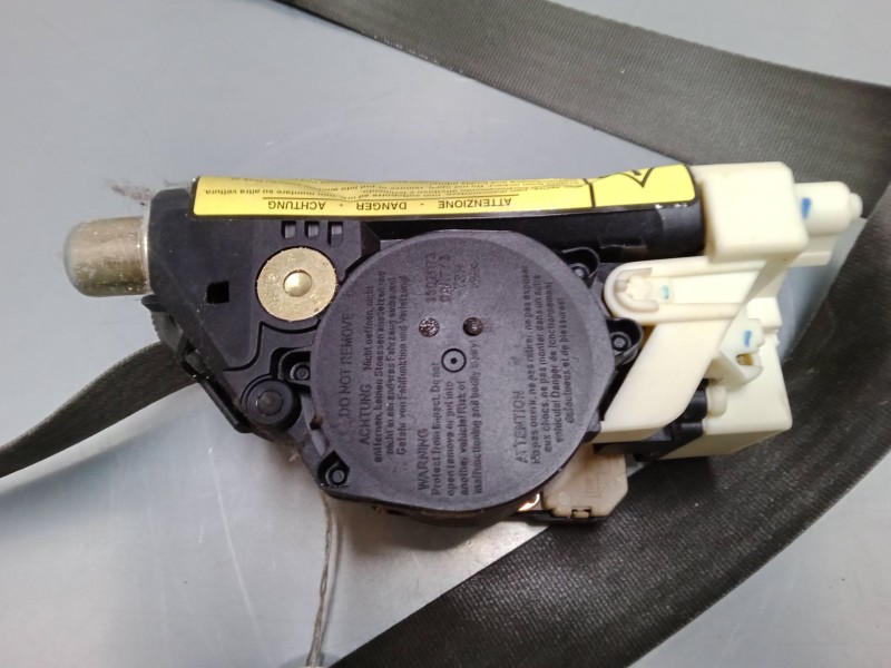 Recambio de cinturon seguridad delantero izquierdo para fiat punto (188_) 1.2 60 (188.030, .050, .130, .150, .230, .250) referen