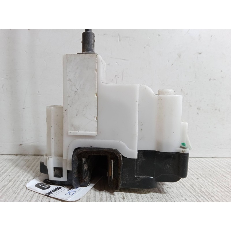 Recambio de cerradura puerta trasera izquierda para fiat panda / panda classic (169_) 1.1 (169.axa1a) referencia OEM IAM   
