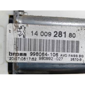ELEVALUNAS ELECTRICO DELANTERO DERECHO 