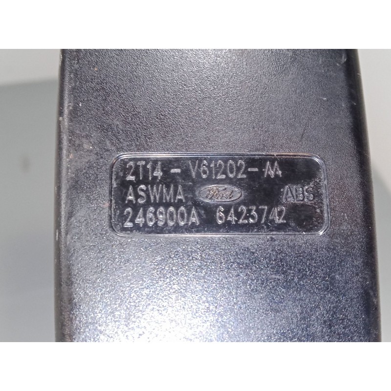 Recambio de anclaje cinturon delantero derecho para ford transit connect (p65_, p70_, p80_) 1.8 tdci referencia OEM IAM    Recambio de anclaje cinturon delantero derecho para ford transit connect (p65_, p70_, p80_) 1.8 tdci referencia OEM IAM