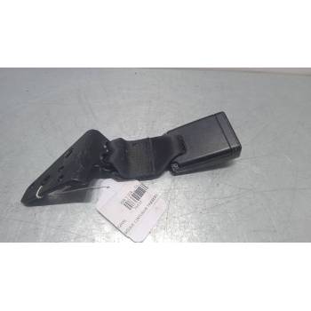 ANCLAJE CINTURON TRASERO IZQUIERDO 