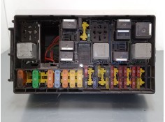 Recambio de caja reles / fusibles para ford transit connect (p65_, p70_, p80_) 1.8 tdci referencia OEM IAM