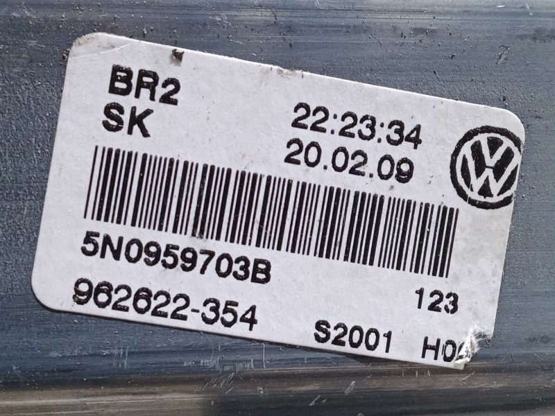 Recambio de motor elevaluna trasero izquierdo para volkswagen tiguan (5n_) 2.0 tdi referencia OEM IAM 5N0839461A  