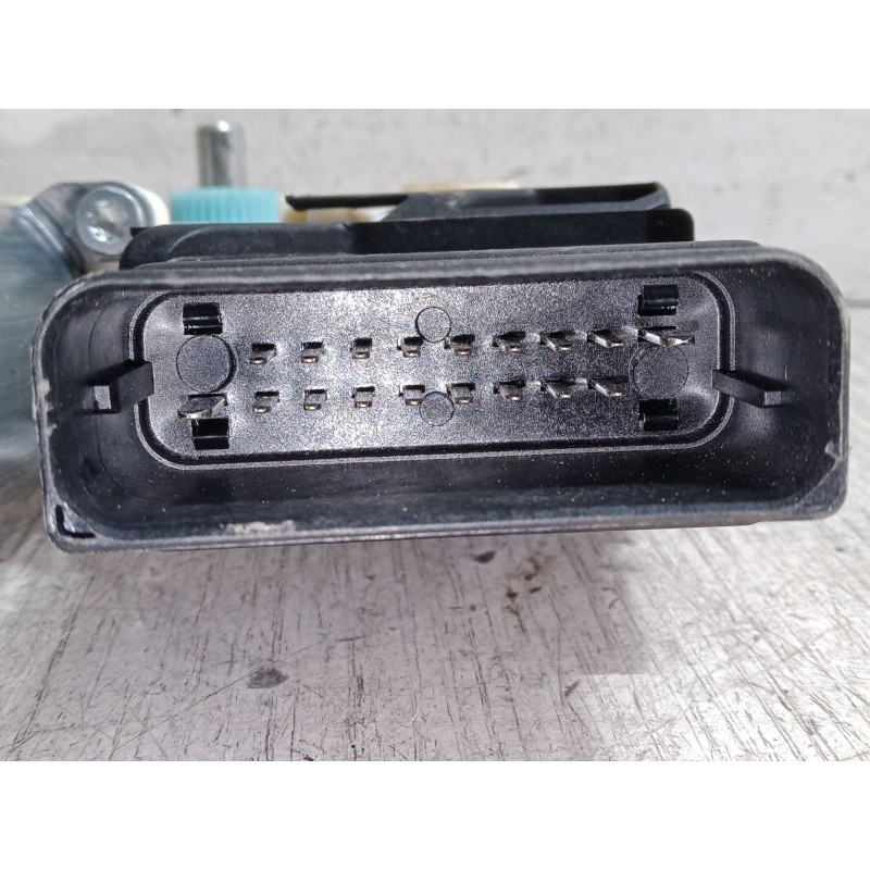 Recambio de motor elevaluna trasero izquierdo para volkswagen tiguan (5n_) 2.0 tdi referencia OEM IAM 5N0839461A  