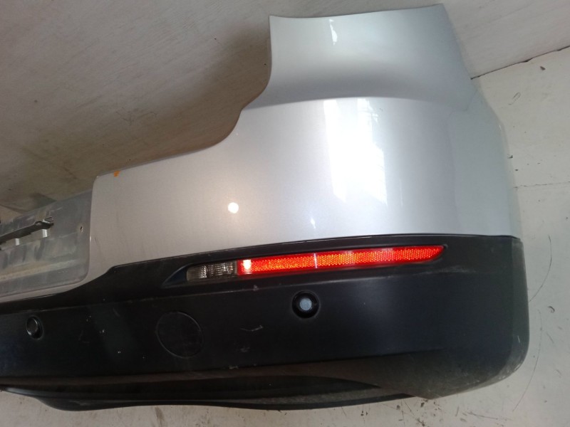 Recambio de paragolpes trasero para volkswagen tiguan (5n_) 2.0 tdi referencia OEM IAM 5N0807421GRU  CON SENSORES