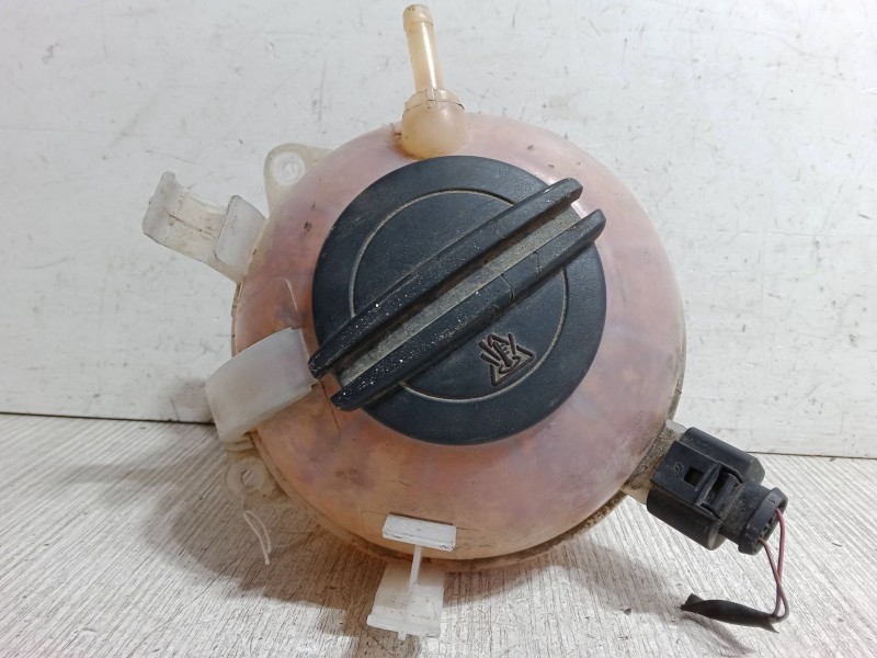 Recambio de deposito expansion para volkswagen tiguan (5n_) 2.0 tdi referencia OEM IAM 1K0121407F  