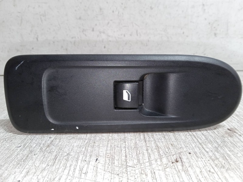 Recambio de mando elevalunas delantero derecho para citroën c3 ii (sc_) 1.4 hdi 70 (sc8hzc, sc8hr0, sc8hp4) referencia OEM IAM  