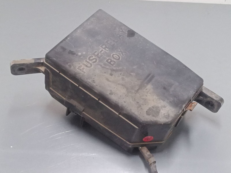 Recambio de caja reles / fusibles para hyundai coupe ii (gk) 2.7 v6 referencia OEM IAM 912102D010  