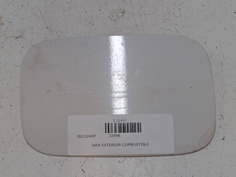 TAPA EXTERIOR COMBUSTIBLE 