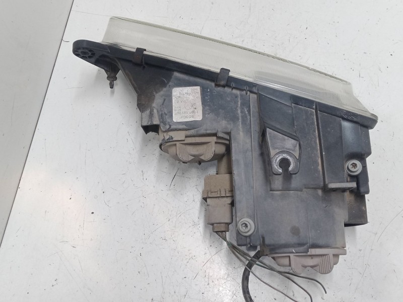 Recambio de faro derecho para mazda 323 f v (ba) 1.8 16v (ba8p) referencia OEM IAM 0301151202   Recambio de faro derecho para mazda 323 f v (ba) 1.8 16v (ba8p) referencia OEM IAM 0301151202