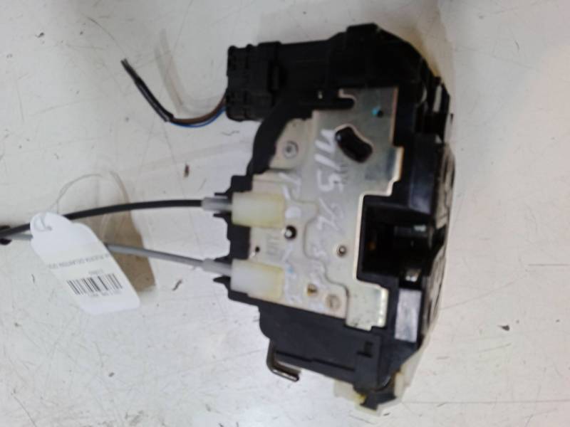 CERRADURA PUERTA DELANTERA IZQUIERDA 