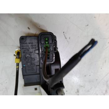 CERRADURA PUERTA DELANTERA IZQUIERDA 