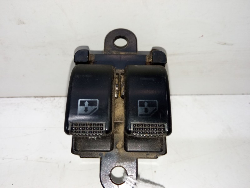 Recambio de mando elevalunas delantero izquierdo para hyundai atos (mx) 1.1 referencia OEM IAM 93570-05050  
