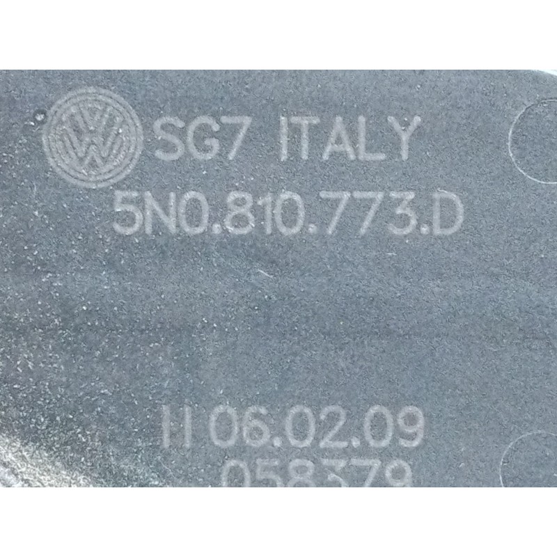 Recambio de motor cierre centralizado tapa combustible para volkswagen tiguan (5n_) 2.0 tdi referencia OEM IAM 5N0810773D  