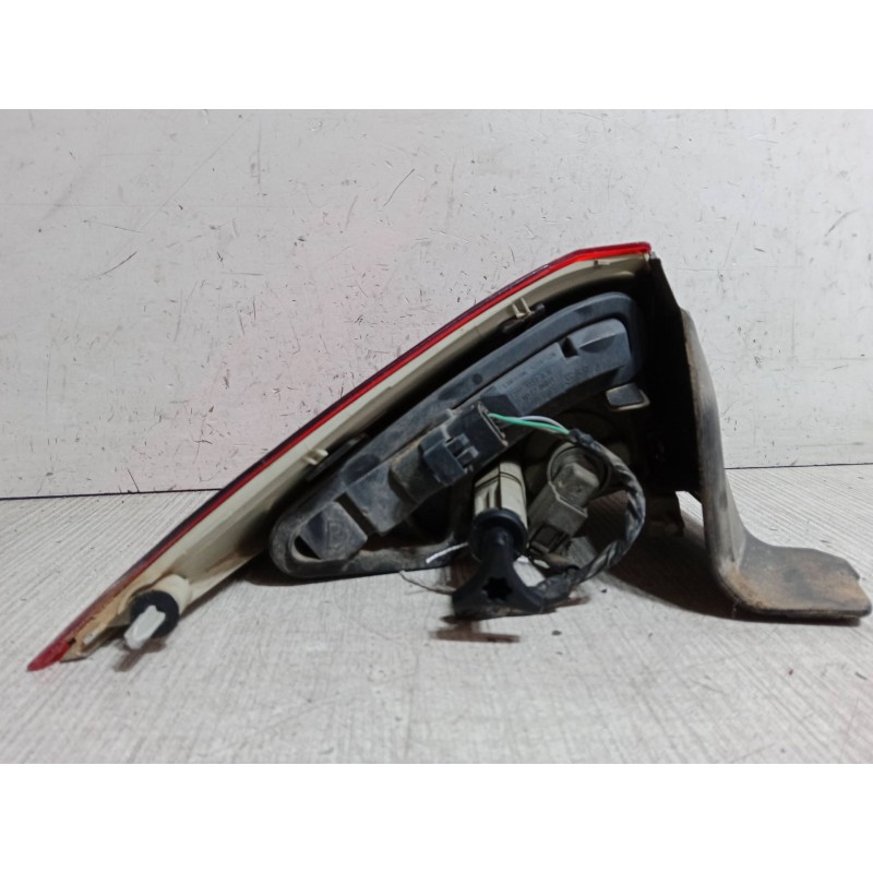 Recambio de piloto trasero derecho para renault laguna iii (bt0/1) 1.5 dci (bt00, bt0a, bt0t, bt1j) referencia OEM IAM 265500001