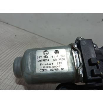 MOTOR LIMPIA TRASERO 5J7 955 711 A 