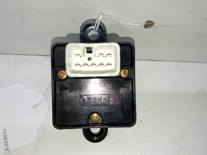 Recambio de mando elevalunas delantero izquierdo para hyundai atos (mx) 1.1 referencia OEM IAM 93570-05050  