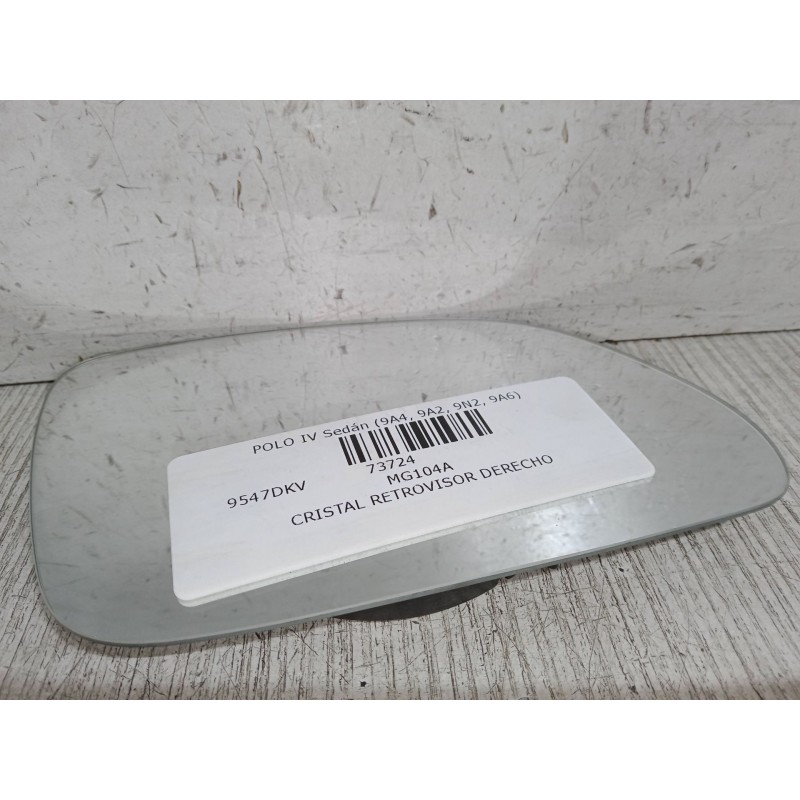 Recambio de cristal retrovisor derecho para volkswagen polo iv sedán (9a4, 9a2, 9n2, 9a6) 1.4 referencia OEM IAM   