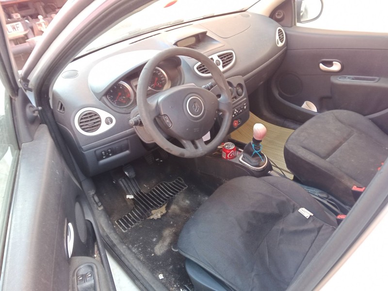 renault clio iii (br0/1, cr0/1) del año 2012