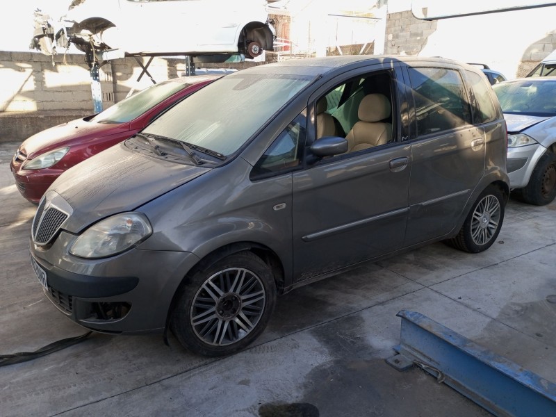 lancia musa (350_) del año 2005