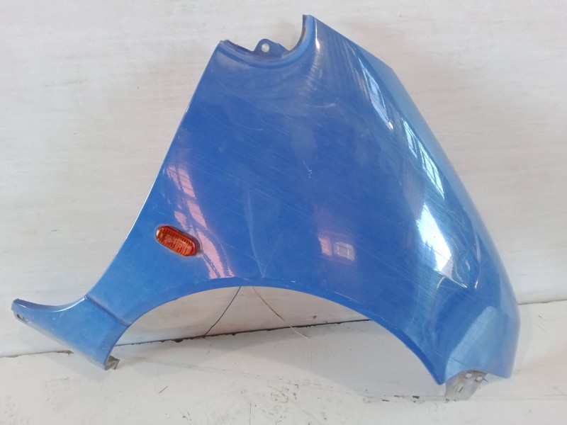 Recambio de aleta delantera derecha para renault twingo i (c06_) 1.2 (c066, c068) referencia OEM IAM   