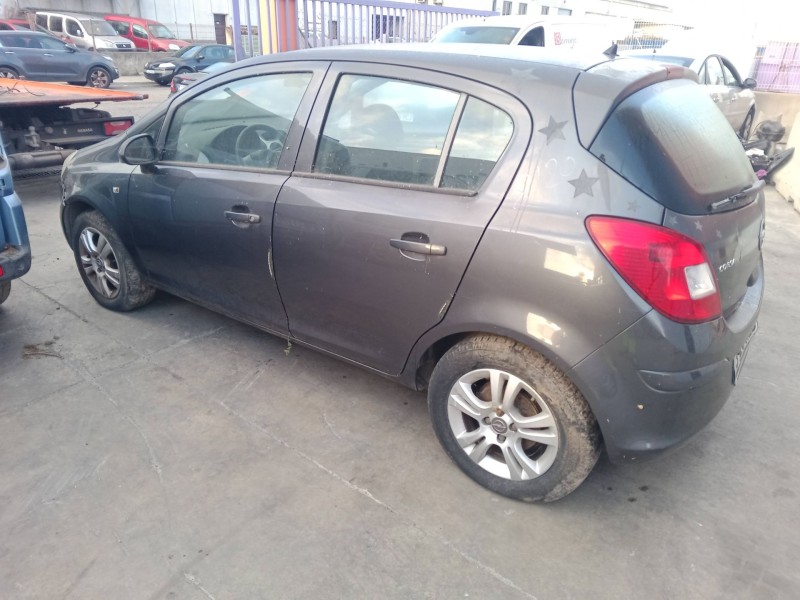 opel corsa d (s07) del año 2012