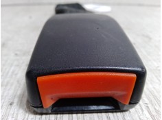 Recambio de enganche cinturon trasero central para ford focus c-max (dm2) 1.6 tdci referencia OEM IAM 1466562   2