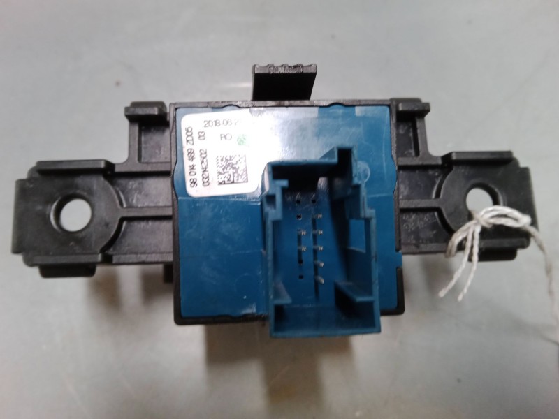 Recambio de boton freno mano para citroën c4 spacetourer (3d_) 1.5 bluehdi 130 referencia OEM IAM 98014489ZD05  