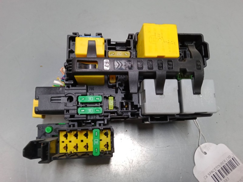 Recambio de caja reles / fusibles para citroën c4 spacetourer (3d_) 1.5 bluehdi 130 referencia OEM IAM 9804681780  