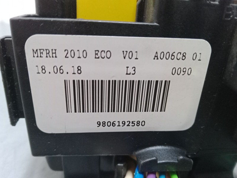 Recambio de caja reles / fusibles para citroën c4 spacetourer (3d_) 1.5 bluehdi 130 referencia OEM IAM 9804681780  