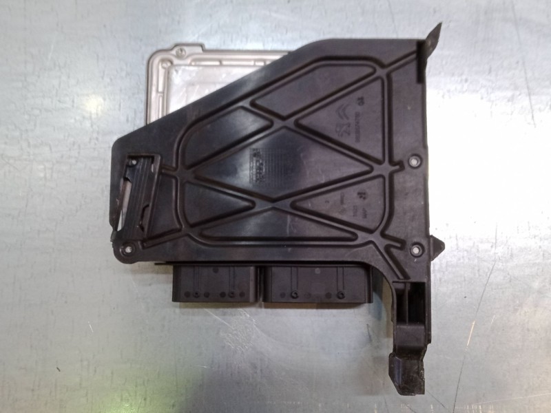 Recambio de centralita motor uce para citroën c4 spacetourer (3d_) 1.5 bluehdi 130 referencia OEM IAM 98302257009818703480  