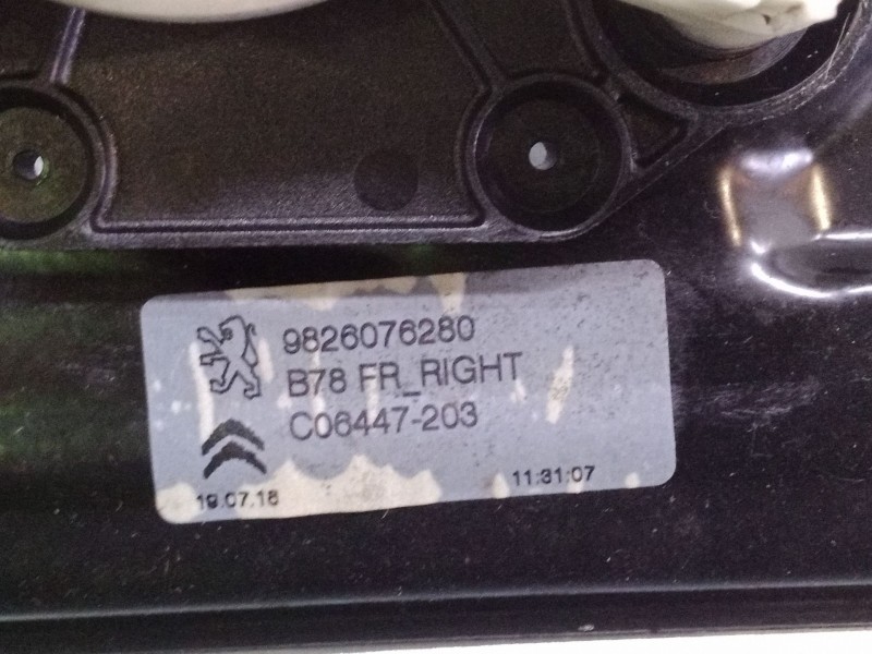 Recambio de elevalunas delantero derecho para citroën c4 spacetourer (3d_) 1.5 bluehdi 130 referencia OEM IAM 982607628098257096