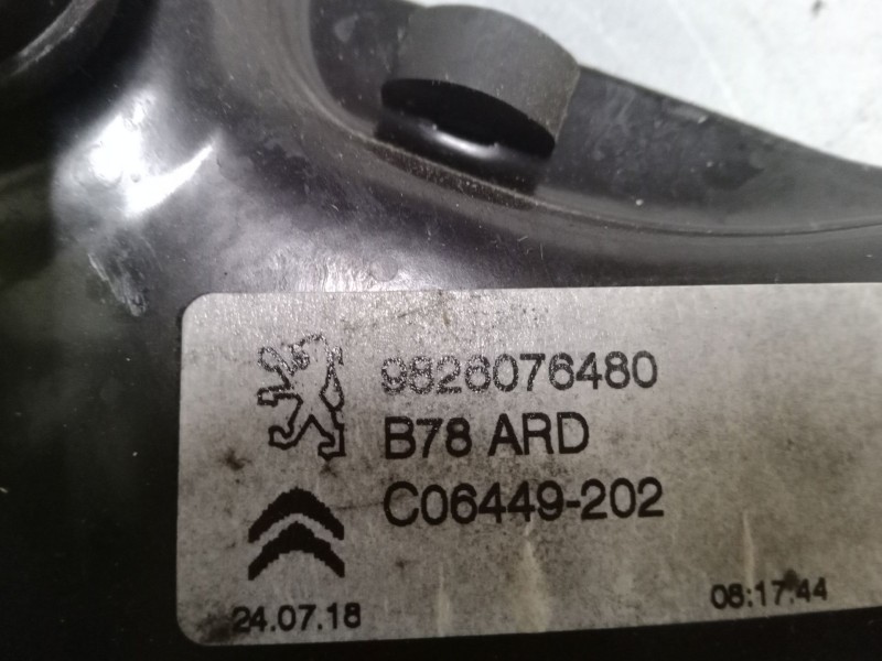 Recambio de elevalunas trasero derecho para citroën c4 spacetourer (3d_) 1.5 bluehdi 130 referencia OEM IAM 9826076480  