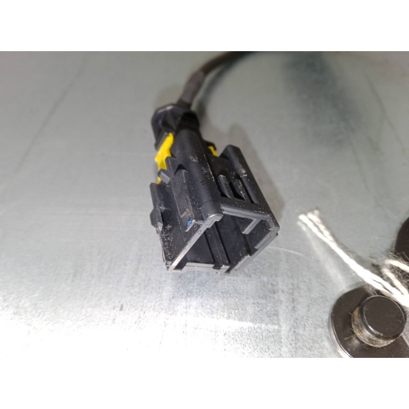 Recambio de enganche cinturon trasero derecho para citroën c4 spacetourer (3d_) 1.5 bluehdi 130 referencia OEM IAM 98001481XT  