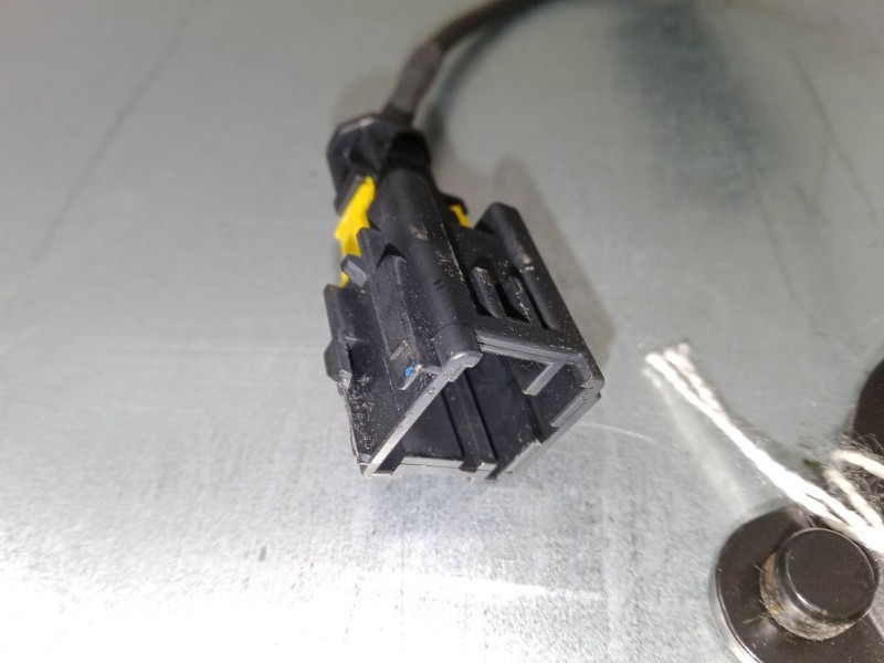 Recambio de enganche cinturon trasero derecho para citroën c4 spacetourer (3d_) 1.5 bluehdi 130 referencia OEM IAM 98001481XT  