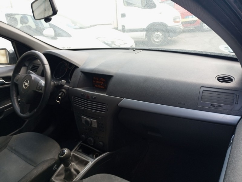 opel astra h (a04) del año 2006