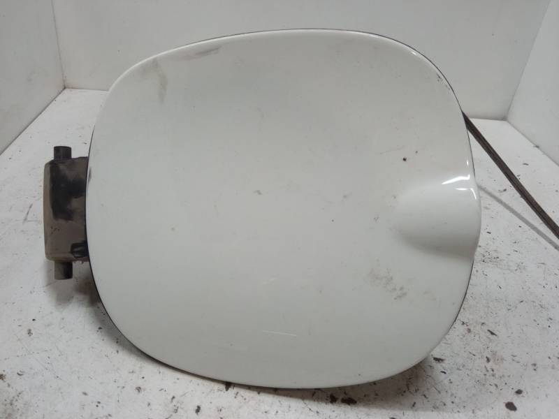 TAPA EXTERIOR COMBUSTIBLE 