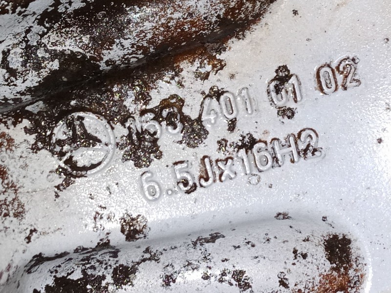 Recambio de llanta aluminio 16´´ para mercedes-benz clase m (w163) ml 270 cdi (163.113) referencia OEM IAM 6.5Jx16H2   Recambio de llanta aluminio 16´´ para mercedes-benz clase m (w163) ml 270 cdi (163.113) referencia OEM IAM 6.5Jx16H2