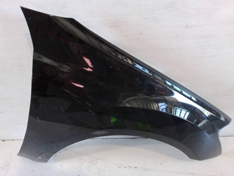 Recambio de aleta delantera derecha para mercedes-benz clase m (w164) ml 350 cdi 4-matic (164.122) referencia OEM IAM   