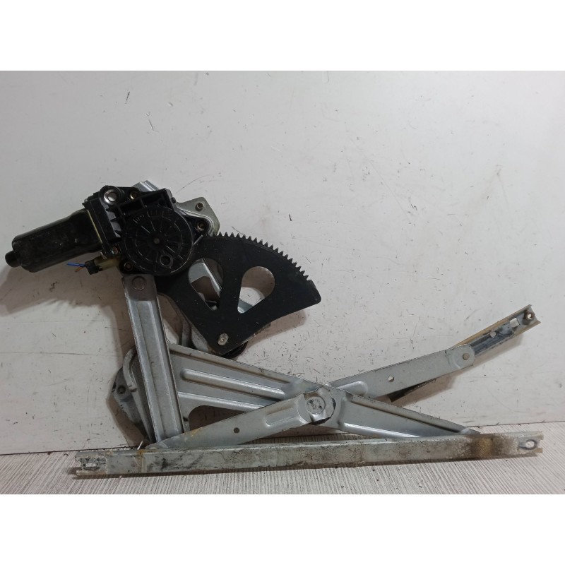 Recambio de elevalunas electrico derecho 3p para hyundai galloper ii (jk-01) 2.5 tci d referencia OEM IAM   