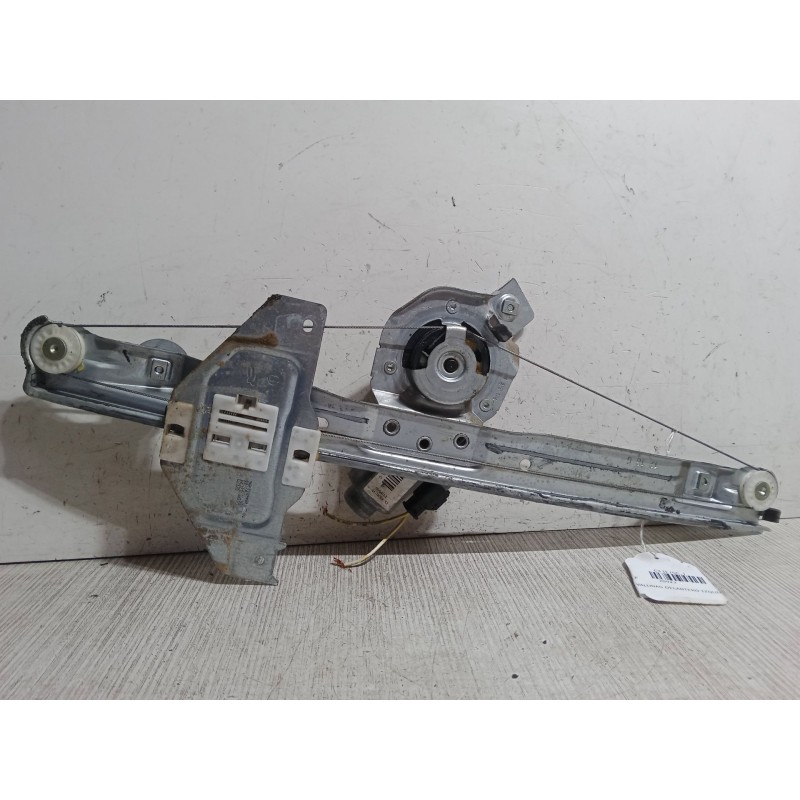Recambio de elevalunas delantero izquierdo para citroën c3 ii (sc_) 1.4 hdi 70 (sc8hzc, sc8hr0, sc8hp4) referencia OEM IAM   