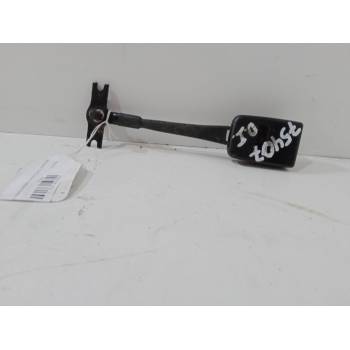 ANCLAJE CINTURON DELANTERO IZQUIERDO 
