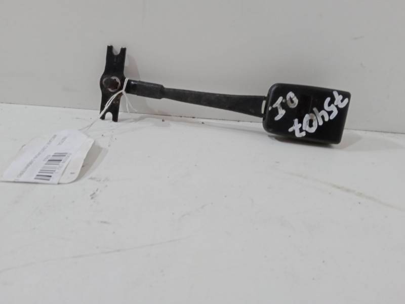ANCLAJE CINTURON DELANTERO IZQUIERDO 