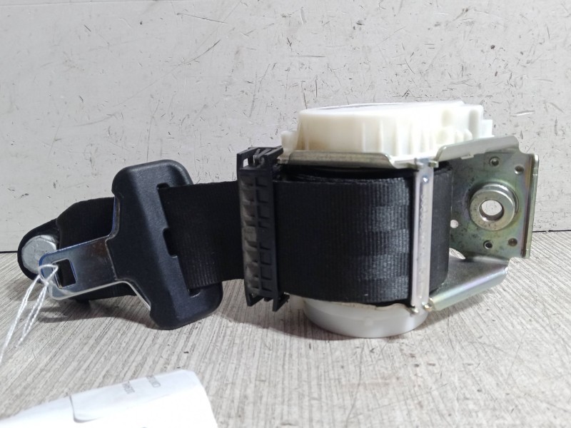 Recambio de cinturon seguridad trasero izquierdo para citroën c3 ii (sc_) 1.4 hdi 70 (sc8hzc, sc8hr0, sc8hp4) referencia OEM IAM