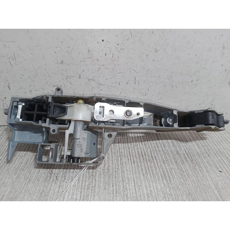 Recambio de maneta exterior trasera derecha para citroën c3 ii (sc_) 1.4 hdi 70 (sc8hzc, sc8hr0, sc8hp4) referencia OEM IAM   